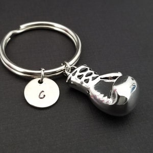 Boxing Glove Keychain - Boxer Key Chain - Boxing Glove Gift - Boxing Charm Keyring - Gift for Boxer - Boxing Keychain - Boxing Sports Gift