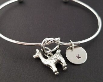 Alpaca Knot Bangle - Llama Knot Bracelet - Expandable Bangle - Charm Bangle - Llama Bracelet - Alpaca Bracelet - Animal Bracelet