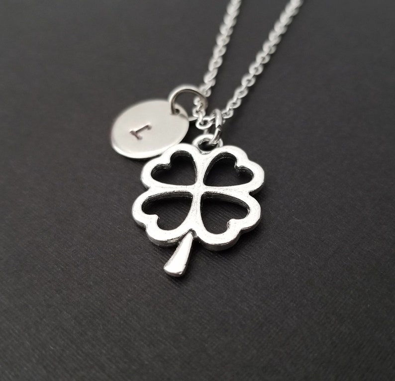 Collier Trèfle à 4 Feuilles Noir Avec Pendentif Or - Longueur 29 Pouces - Fait Main, Sans Nickel