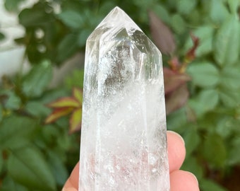 Fully Polished Clear Quartz Crystal Point // Harmony, Energy, Healing, Psychic Abilities, Clarity, Calmness // #7