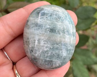Aquamarine Crystal Palm Stone, Pocket Stone, Worry Stone // Calming, Soothing, Cleansing, Inspires Truth // #4
