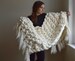 Chunky Knit Blanket - 100% Merino Wool Throw with Fringe - Chunky Blankets 