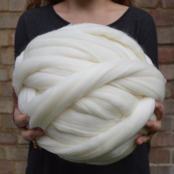 Merino Wool Roving - 16 Micron Superfine Raw Wool - 500g