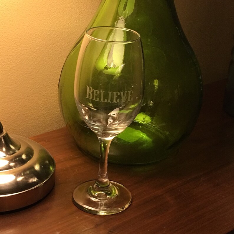 Christmas Gift holiday table Believe Etched Wine glass clear glass Handmade