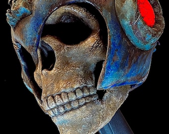 Custom Rusty Megaman &quot;MegaDeath&quot; Helmet and skull Lamp Display