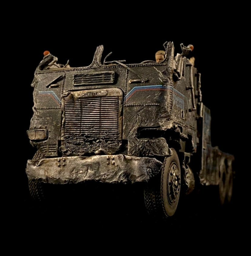 Terminator 2 Freightliner Tow Truck With T-1000. Diecast, 1:43