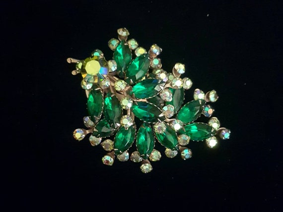 Vintage large layered brooch pin with green and c… - image 1