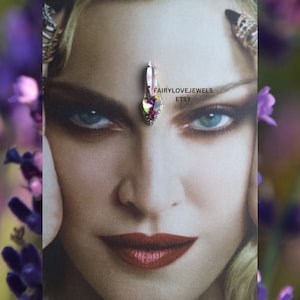 heart crystal bindi, tribal fusion bindi, festival face gem bling jewel, chakra third eye bindi,face decor, bellydance bindi, fairy costume