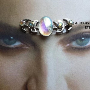moon phase crystal bindi,tribal fusion bindi, chakra third eye, witchy festival face gem jewel, face decor, bellydance bindi, fairy costume