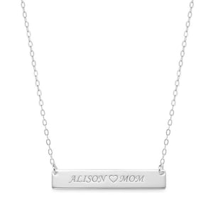 Incisa collana Silver Bar, due nomi w cuore, 1.25 pollici nome bar ciondolo in 925 Sterling Silver, Love mom name bar NICKEL GRATIS