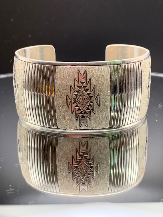 Tahe Native American Sterling Silver Cuff Bracelet - image 1