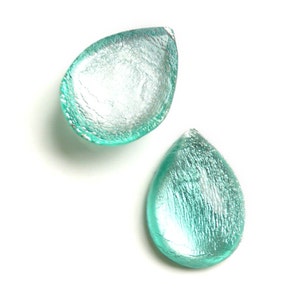 4 Vintage Cherry Brand glass cabochons, light emerald with silver leaf, Japan 1960s – 18x13mm pear/teardrop - B51.4