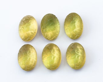 2 Vintage two-toned textured frosted glass stones, peridot-jonquille - 18x13 mm - C38.N051