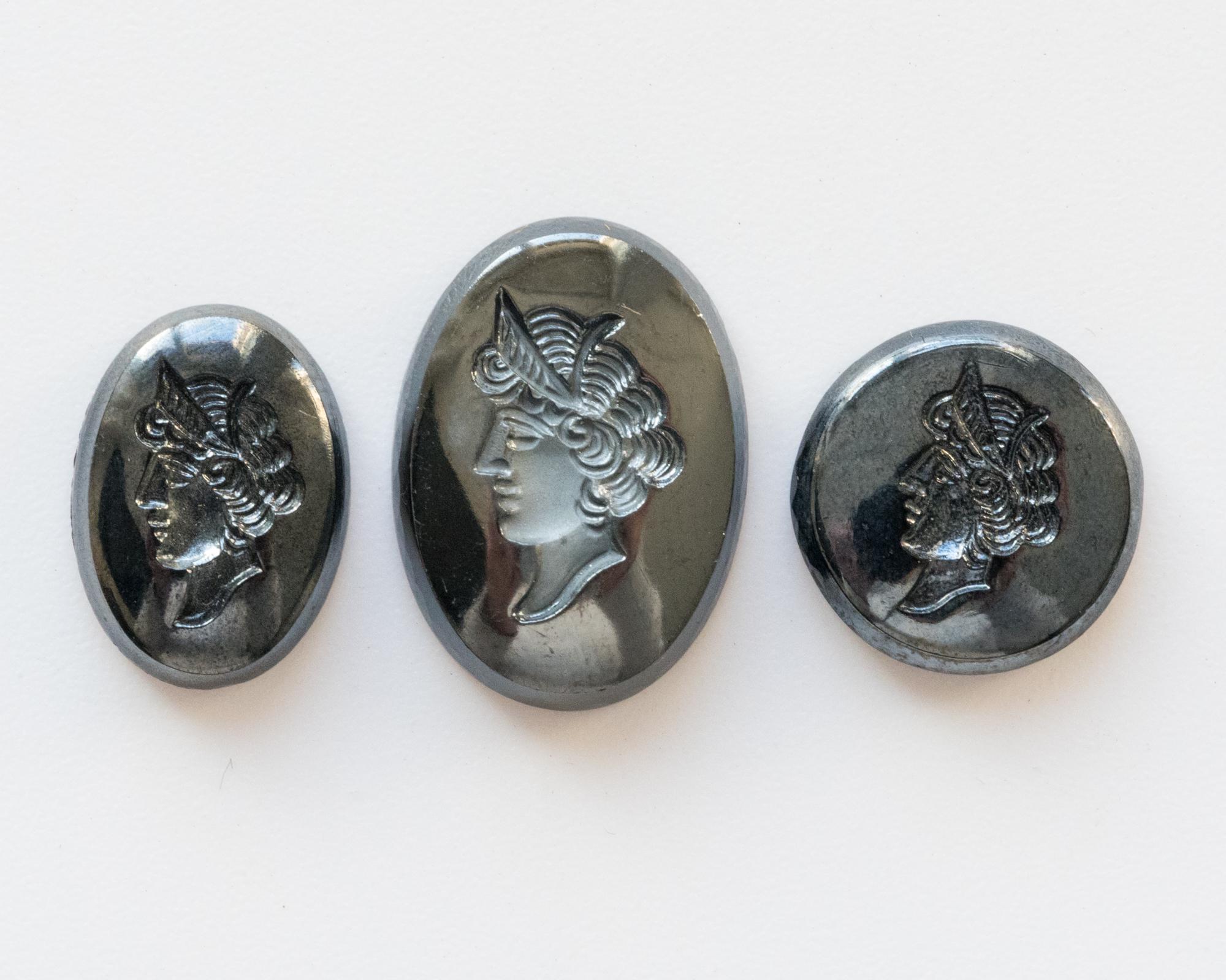 DeLuxeVintageStones - Etsy 日本