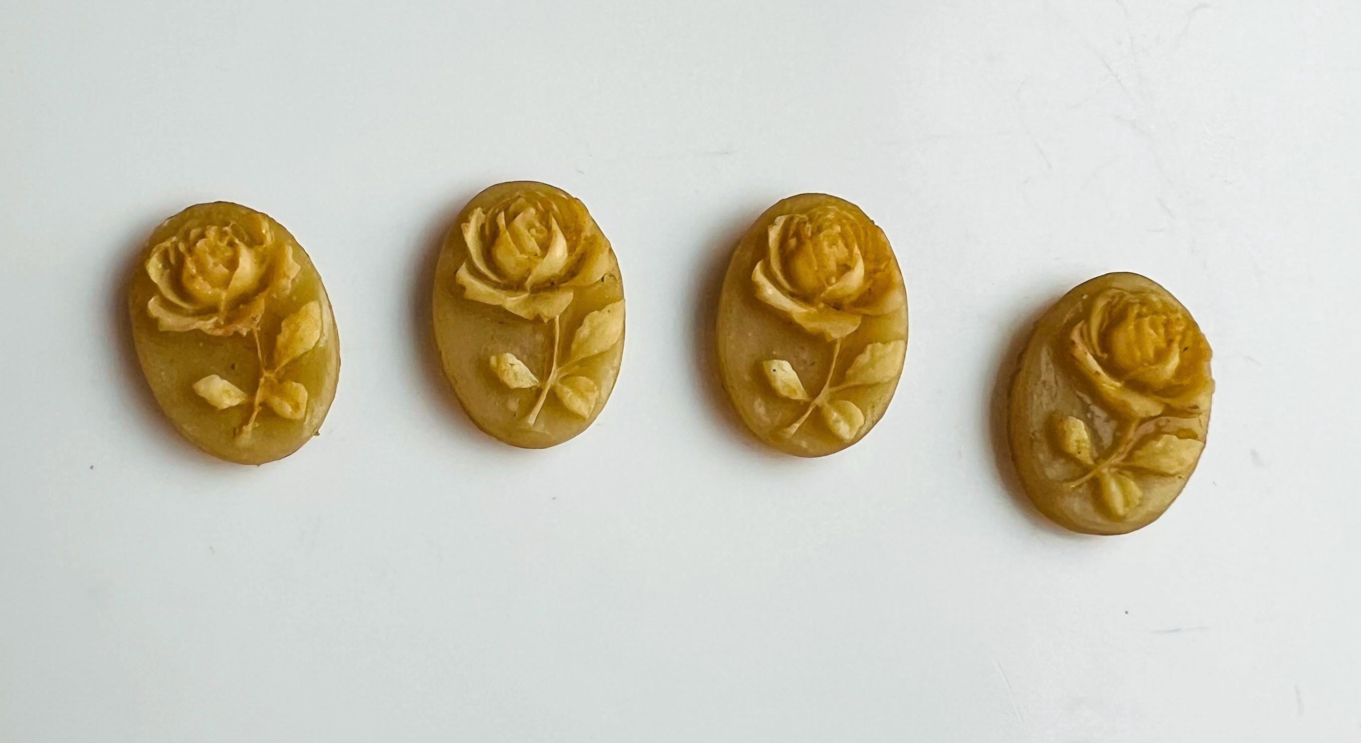 ヴィンテージローズブランチカメオカボション：ドイツ製樹脂製フラワー