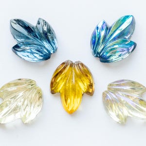 Vintage Leaf Shaped Glass Stones, Foiled Flatback - 5 COLORS - 14x11mm - C73
