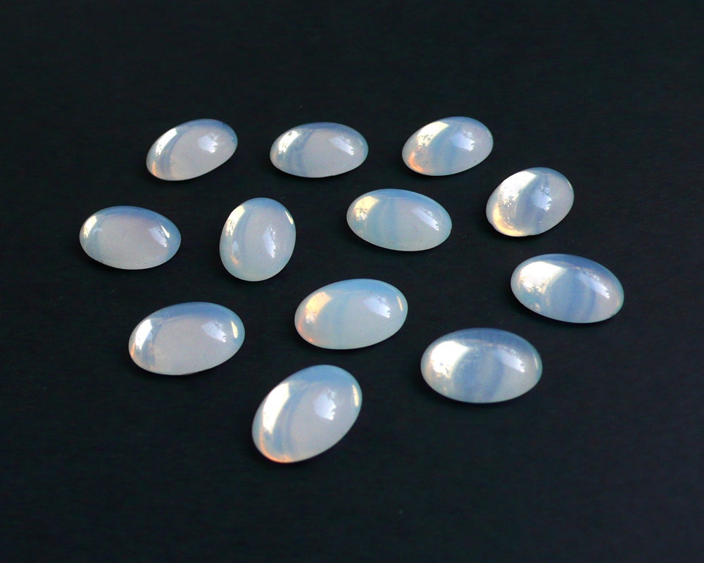 Lot De 20 Cabochons Vintage En Verre Blanc - Diamètre 18 Mm - Non Polis