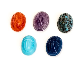 Cabujones de cristal antiguos de escarabajo egipcio: Japón ocupado, 14 x 10 mm - C43.2