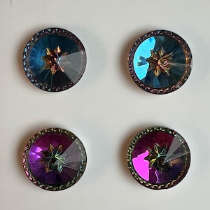 Vintage Rivoli Cabochon – Multi-Colored Star Glass Stone (14/18mm)C26.N050.1