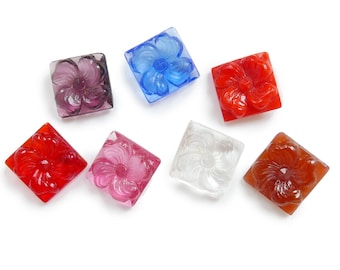 8 vintage Czech glass flower stones from the 1930s - 8 COLORS - square - 12 mm - C75