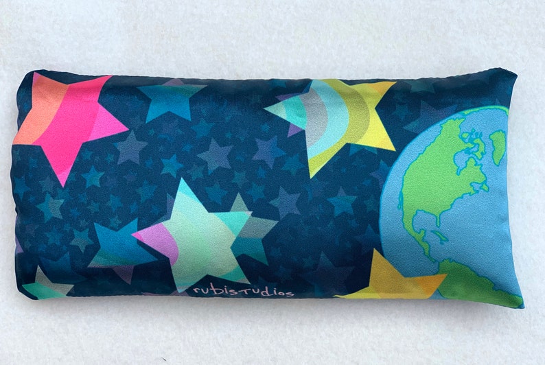 The World Is Beautiful & Good silk, flax, and lavender eye pillow image 2