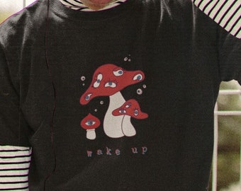 Weirdcore Clothes Mushroom Shirt Weirdcore Clothing Horror Shirt Goth Shirt Alt Shirt Dreamcore Grunge Aesthetic Indie Edgy Trippy Shirt