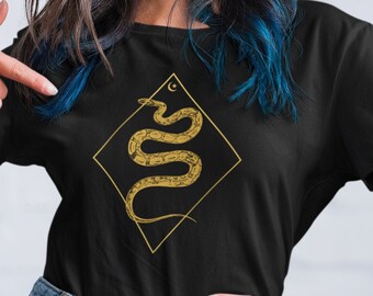 Aesthetic Snake Shirt Japanese Shirt Celestial Snake Tshirt Edgy Clothing Mystical Shirt Snake Art Tshirt Boho Snake Shirt Moon Phases