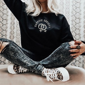 Sappho Sweatshirt Sapphic Clothing Sapphic Sweatshirt Lesbian Shirt Subtle Lesbian Pride Sweatshirt Lesbian Sweater Oversized Sweatshirt