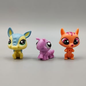 Hasbro Littlest Pet Shop / Retired Discontinued LPS / Vintage Authentic lps Figures / Pick Your Pet