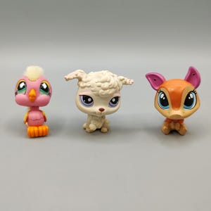 Hasbro Littlest Pet Shop / Retired Discontinued LPS / Vintage Authentic lps Figures / Pick Your Pet