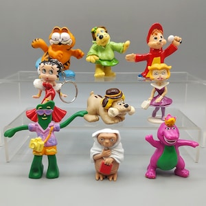 Vintage Cartoon Character Figures / Miniature Figurines PVC / Toy Retro / Garfield Gumby Jetsons Betty Boop Pound Puppies E.T. Barney Alvin