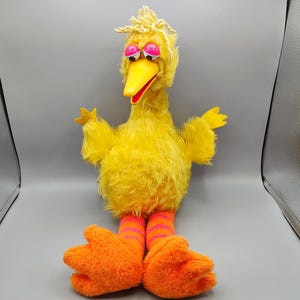Vintage Big Bird Pull String Talking Puppet Plush 22” Works Plush Stuffed Animal Sesame Street / 1980s 80s Retro Toy / Plush Doll