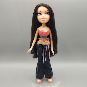 Vintage Bratz Doll / Retro Fashion Brat Doll / 2001 2000s 00s y2k / Flower Girlz Nora