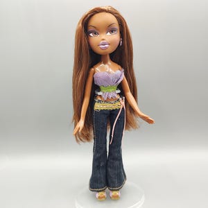 Vintage Bratz Doll / Retro Fashion Brat Doll / 2001 2000s 00s y2k / Flower Girlz Sasha