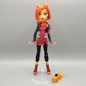Vintage Monster High Doll / Retro Fashion  Doll / Toralei Stripe First Wave 1