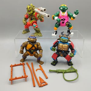 Vintage TMNT / Teenage Mutant Ninja Turtles Retro Action Figure