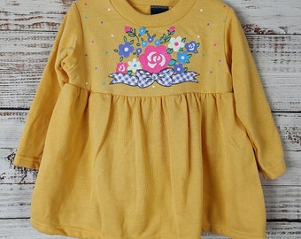 Vintage Toddler Sweater Dress / Retro Girls Kids Sweater / Pullover Crewneck / 3T Yellow