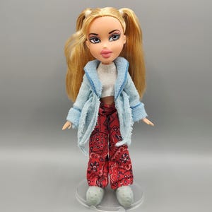 Vintage Bratz Doll / Retro Fashion Brat Doll / 2001 2000s 00s y2k / Slumber Party Cloe Original