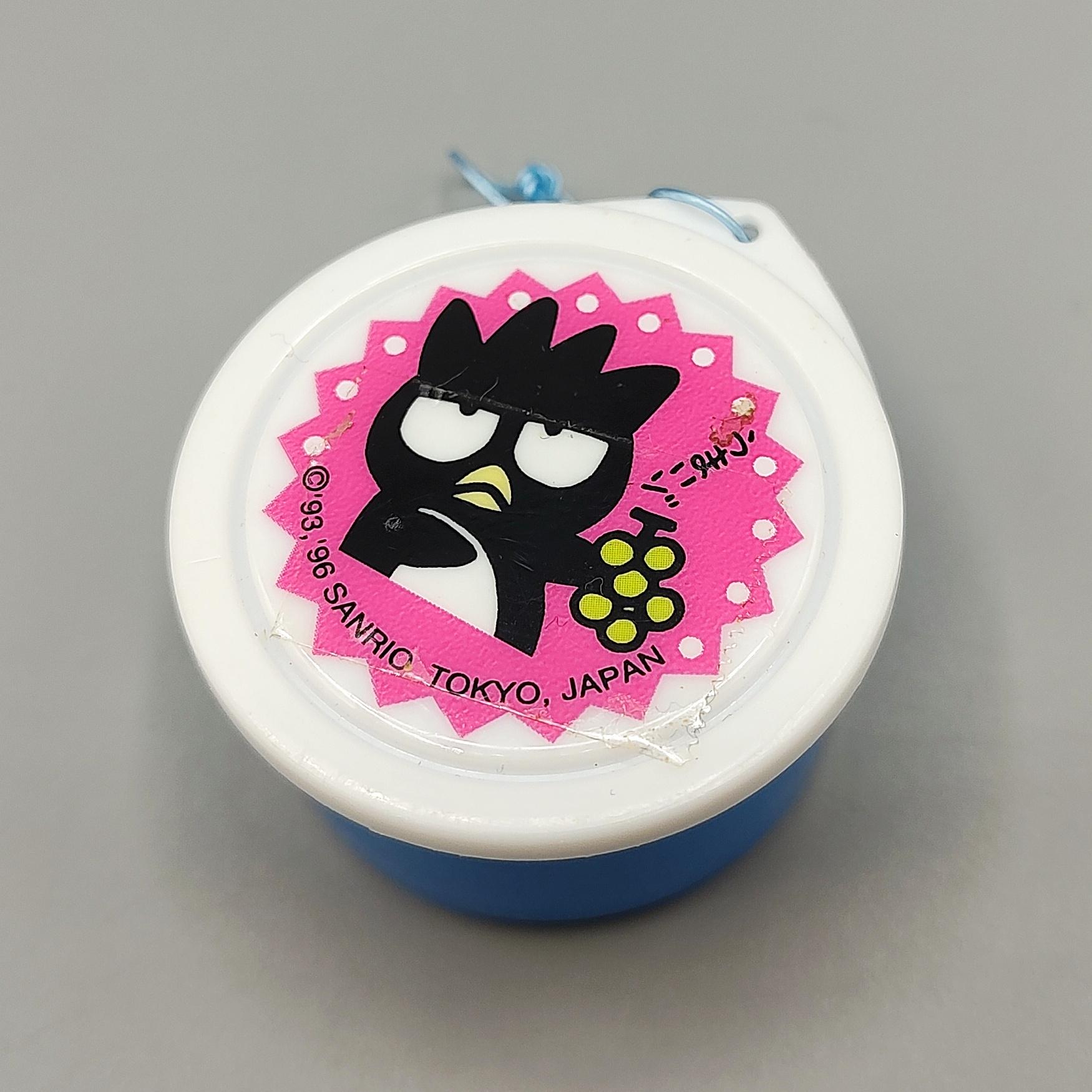 キュリオ BEST BANG! BEST OF CURIO 1997-2000 Vintage Sanrio 1993-98 Badtz Maru 3.75 in/9.5 cm Ceramic Coin
