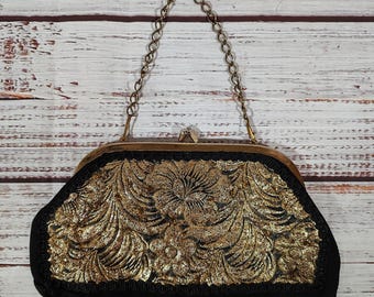 Vintage Purse / Retro  Purse / Top Handle 1960s 60s / Clutch Purse / Black Gold Embroidered