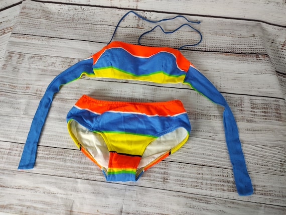 Vintage 2 Piece Knit Swimsuit / Bikini Swimsuit S… - image 2