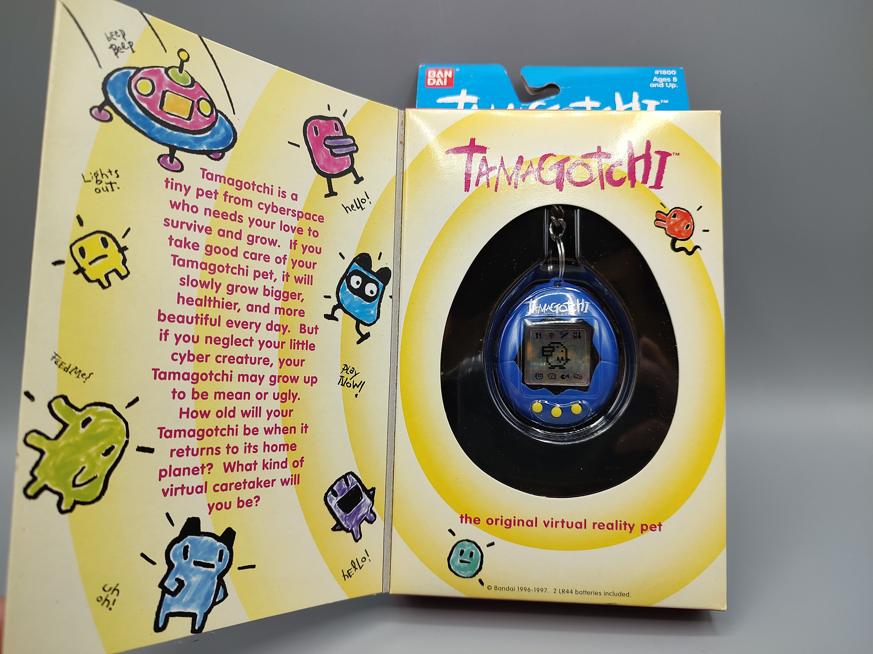 Unboxing Original 1997 Tamagotchi 