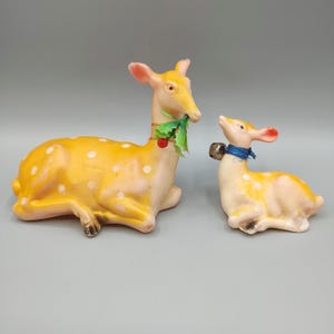 Vintage Christmas Blow Mold Reindeer Set of 2 / Retro Reindeer / Stuffed Animal / Kitsch Christmas / Christmas Decor
