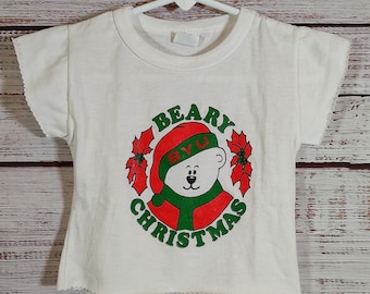 Vintage Toddler Tee Shirt / Kids Top / 1990s 90s / Merry Christmas Berry Christmas BYU Graphic Tee Kids / 3T Size 3