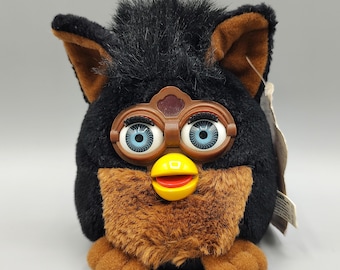 Vintage 1999 Furby Doll / Electronic Toy / 1990s 90s / Retro