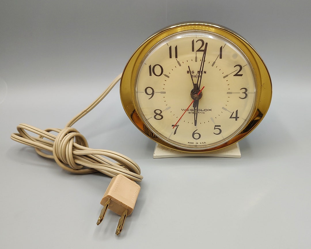 Vintage Alarm Clock WORKS / Big Ben Westclox / 1960s 60s / Table Clock