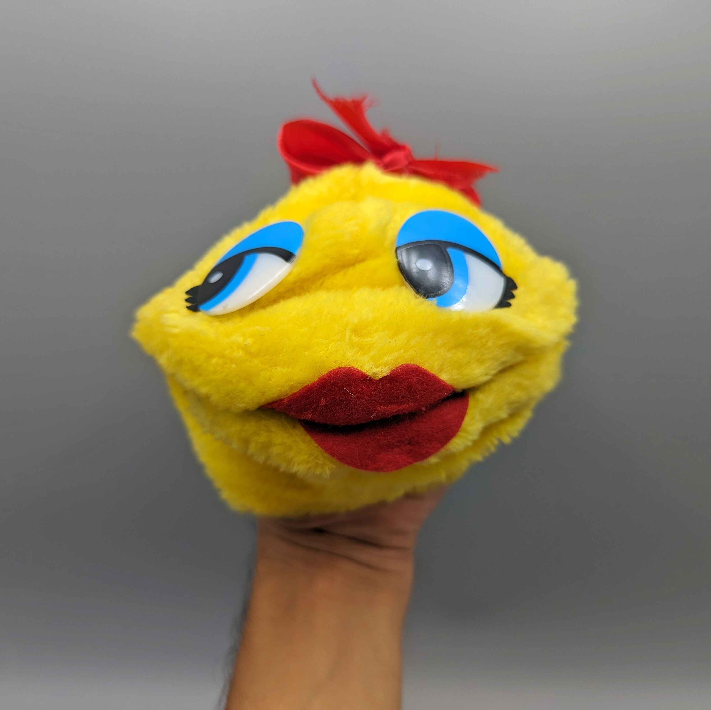 Vintage Ms. Pacman Miss Mrs. Hand Puppet Commonwealth 1982 Vintage Ms. Pacman Miss Mrs. Hand Puppet Commonwealth 1982