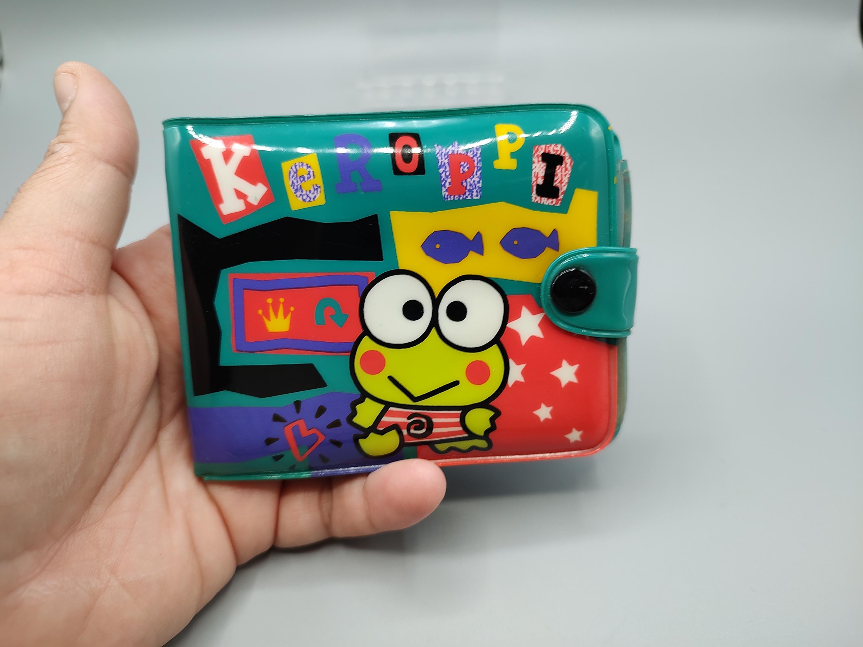 Vintage Hello Kitty Sanrio Bifold Snap Wallet / 1990s 90s 2000s