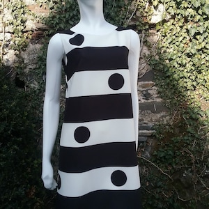 New modern patterned Jersey dress. Daily dress, Party dress, Coctail dress, Casual dress, Loose and comfortible summer dress.Balck and white