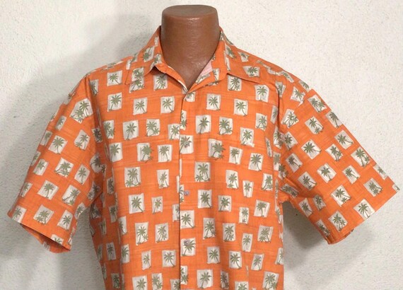 Vintage Y2K Mens Hawaiian Shirt: St Johns Bay Orange Floral Aloha Shirt View 5